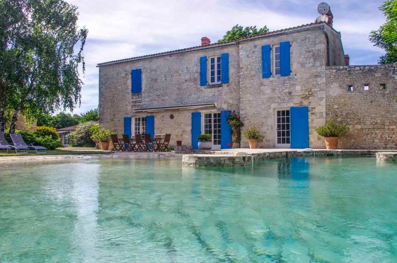 Logis Saint Leonard Acomodação com café da manhã Dompierre-sur-Mer Exterior foto