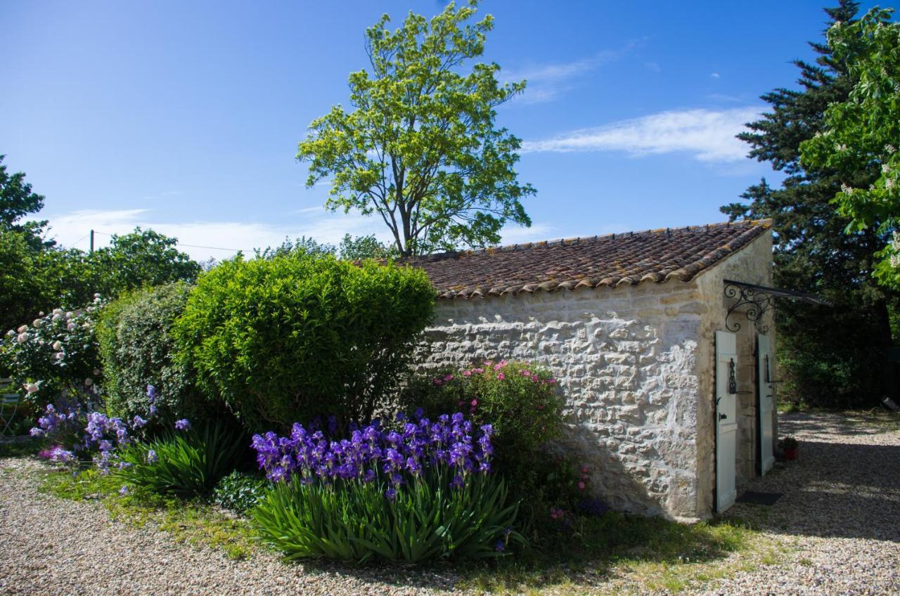 Logis Saint Leonard Acomodação com café da manhã Dompierre-sur-Mer Exterior foto