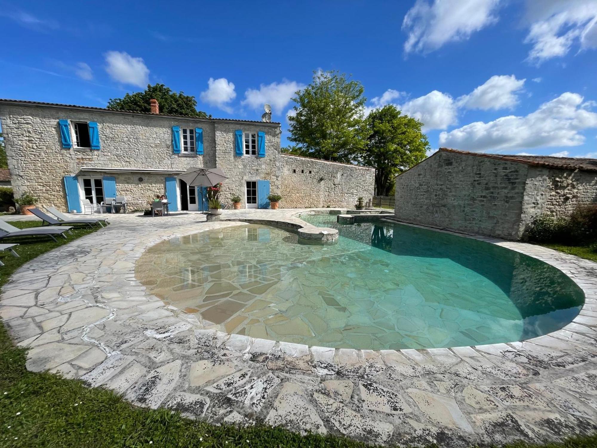 Logis Saint Leonard Acomodação com café da manhã Dompierre-sur-Mer Exterior foto